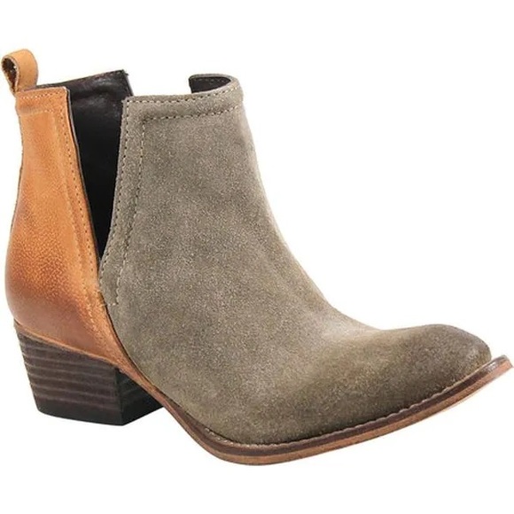 Diba True - Stop By Cognac Bootie